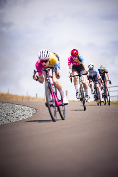 The Dutch cycling competition for young girls, the Juniors Dames.