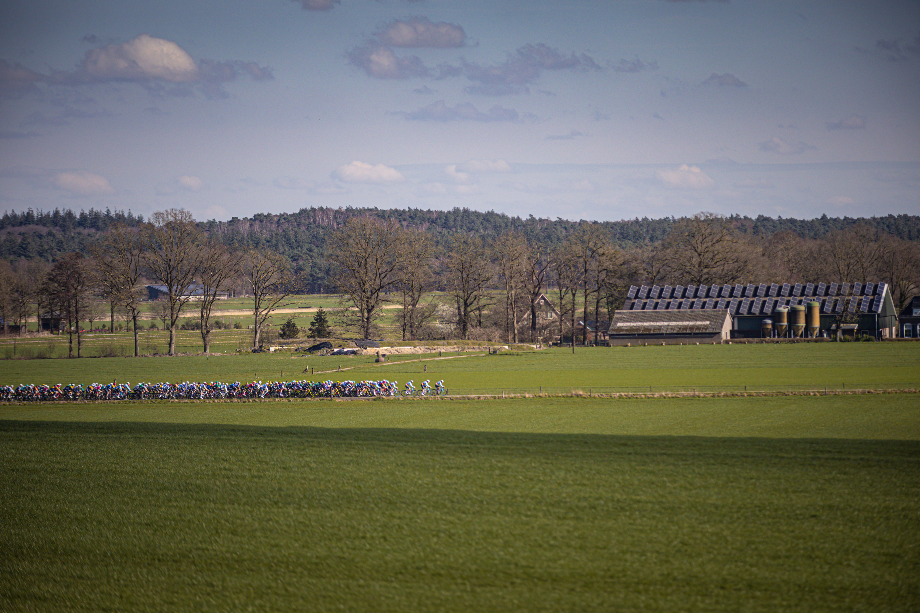 A picture of a race being held on the road outside of Ster Van Zwolle.